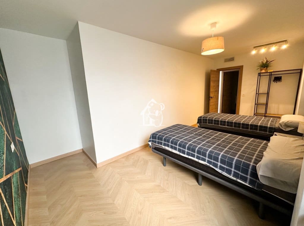 3 quarto Apartamento de Praia para arrendar em Torrevieja - 1 050 € (Ref: 9535367)