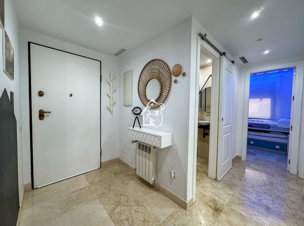 3 bedroom Apartment for rent in Los Alcazares with pool garage - € 900 (Ref: 9540585)