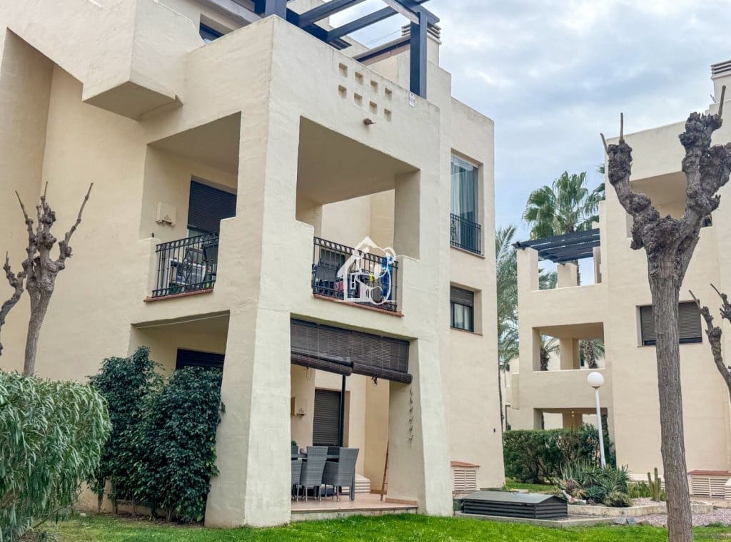 3 bedroom Apartment for rent in Los Alcazares with pool garage - € 900 (Ref: 9540585)