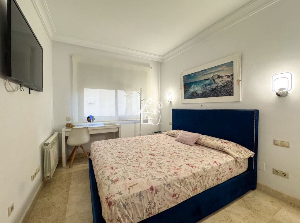 3 bedroom Apartment for rent in Los Alcazares with pool garage - € 900 (Ref: 9540585)