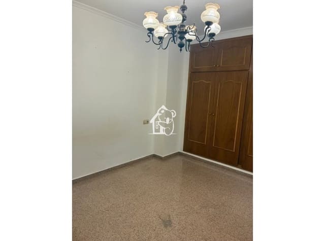 3 soveværelse Lejlighed til leje i Almoradí - € 600 (Ref: 9540586)