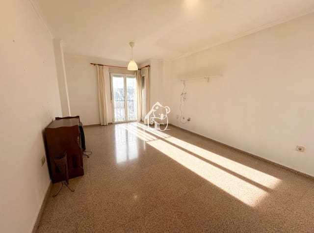 3 soveværelse Lejlighed til leje i Almoradí - € 600 (Ref: 9540586)