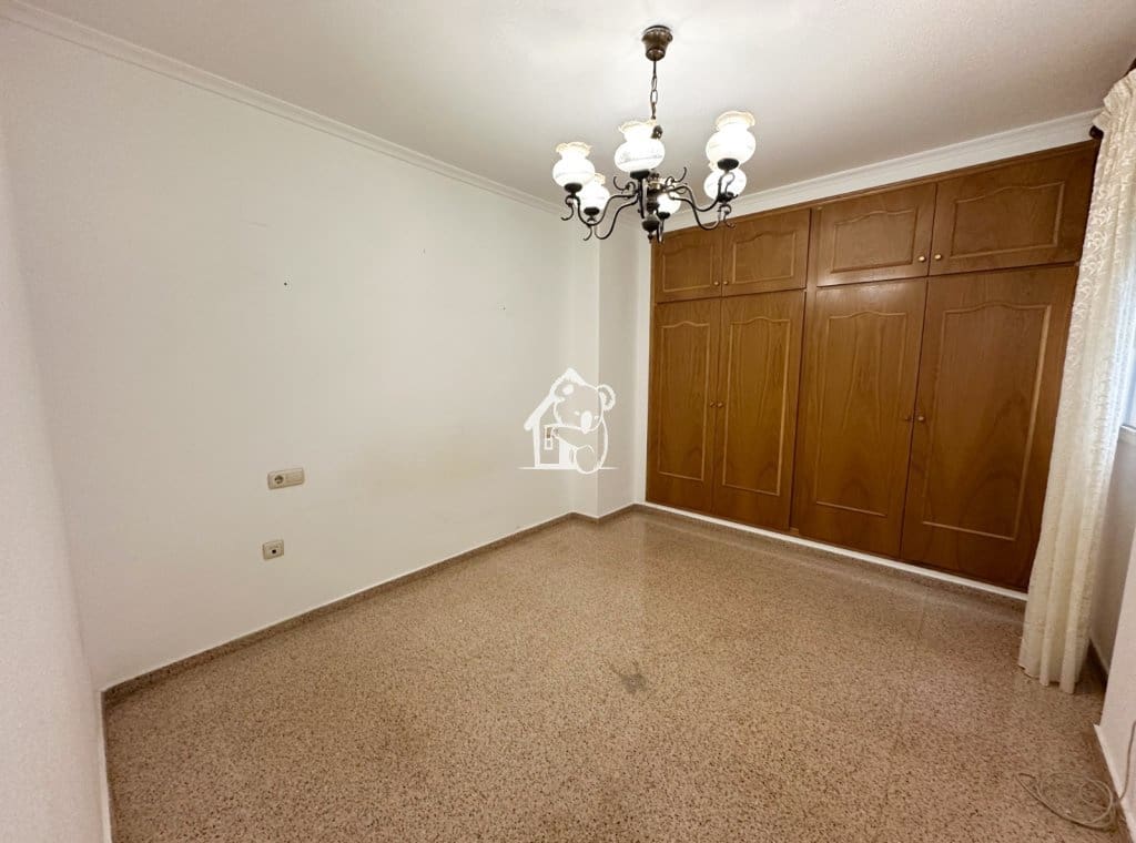 3 soveværelse Lejlighed til leje i Almoradi - € 600 (Ref: 9540586)