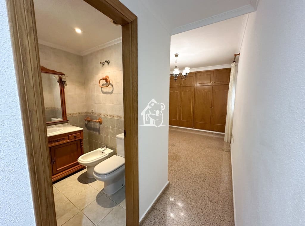 3 soveværelse Lejlighed til leje i Almoradi - € 600 (Ref: 9540586)