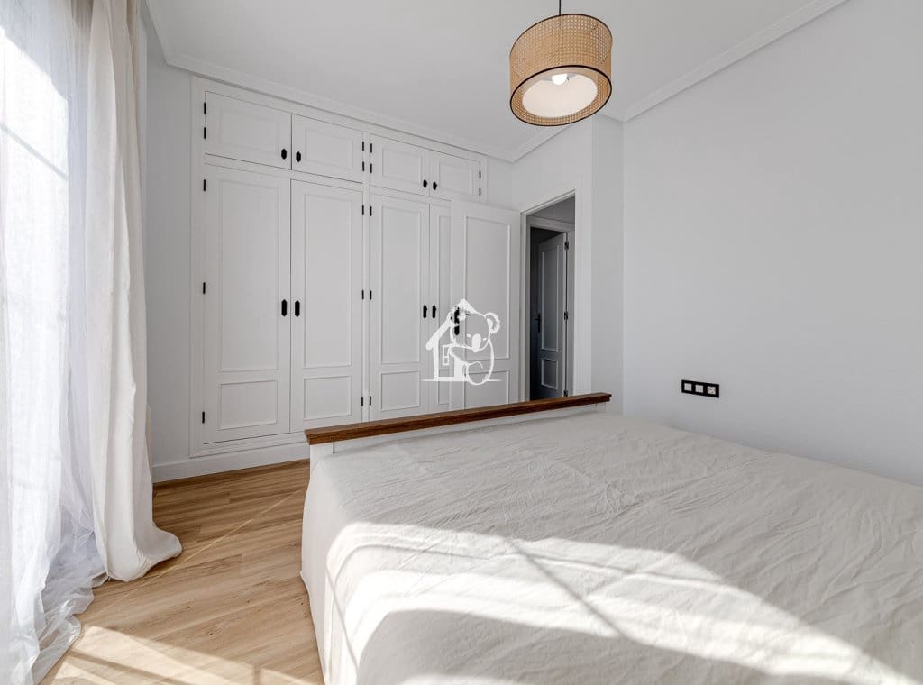 3 bedroom Villa for rent in Orihuela Costa with pool - € 1,550 (Ref: 9547386)