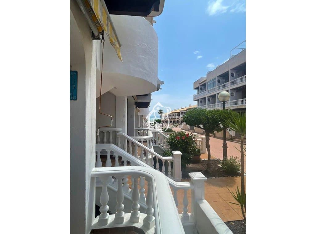 2 makuuhuone Omakotitalo vuokrattavana paikassa Guardamar del Segura - 850 € (Ref: 9550413)