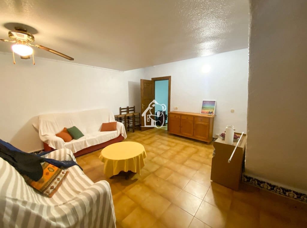 2 makuuhuone Omakotitalo vuokrattavana paikassa Guardamar del Segura - 850 € (Ref: 9550413)