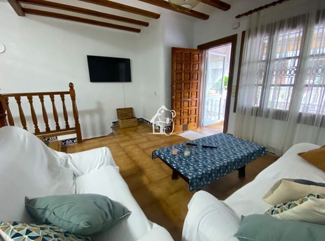 2 makuuhuone Omakotitalo vuokrattavana paikassa Guardamar Playa, Guardamar del Segura - 850 € (Ref: 9550413)