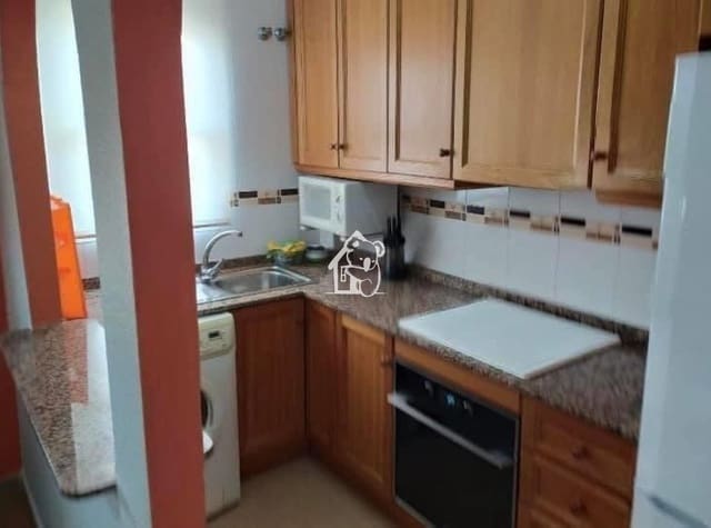 3 sovrum Lägenhet att hyra i Aguas Nuevas, Torrevieja med pool - 1 000 € (Ref: 9550415)