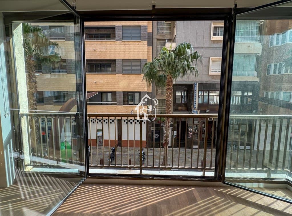 1 slaapkamer Studio te huur in Torrevieja - € 1.100 (Ref: 9560688)