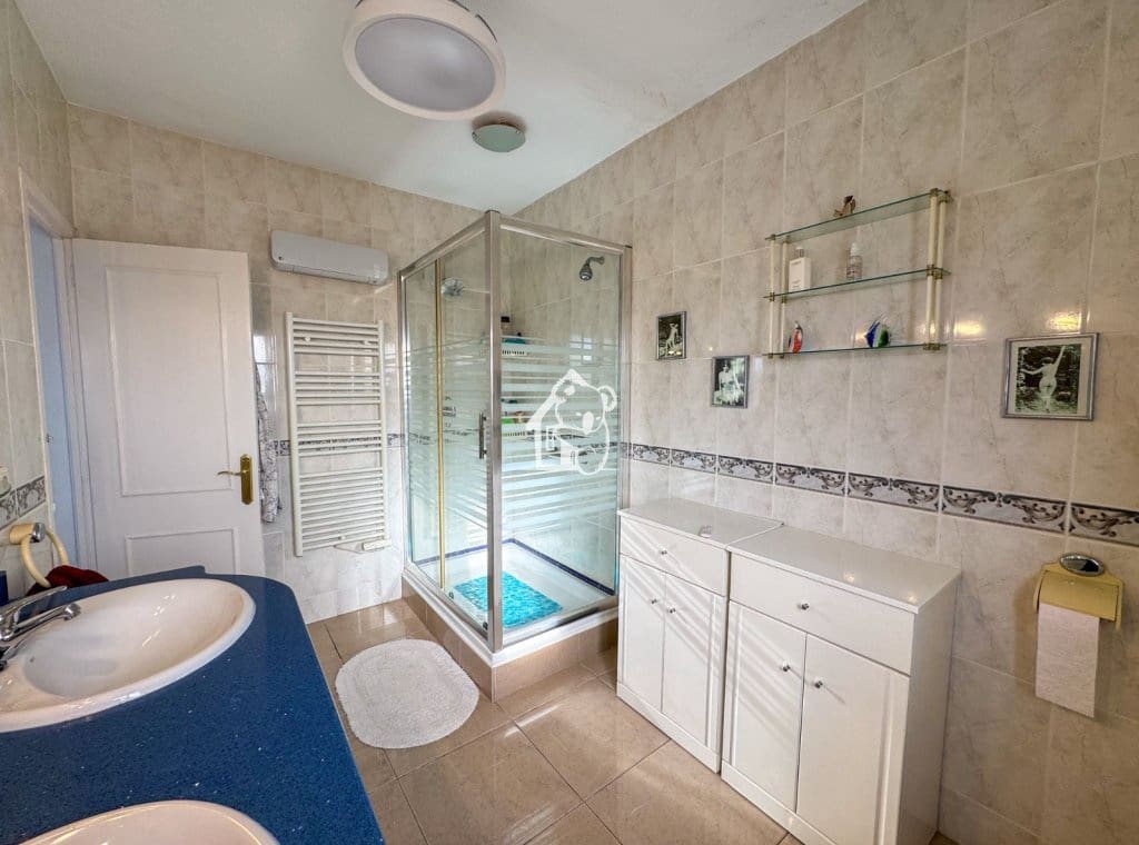 3 slaapkamer Huis te koop in San Miguel de Salinas met zwembad - € 250.000 (Ref: 9570328)