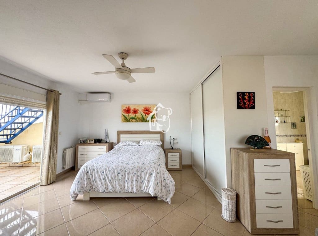 3 slaapkamer Huis te koop in San Miguel de Salinas met zwembad - € 250.000 (Ref: 9570328)