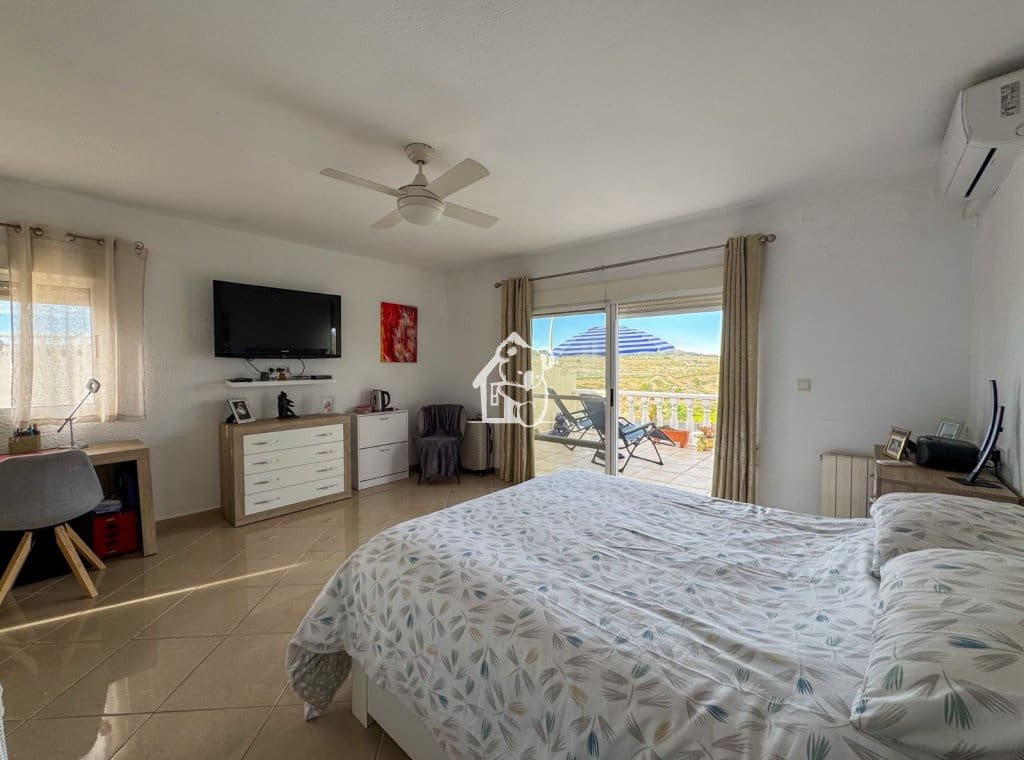 3 slaapkamer Huis te koop in San Miguel de Salinas met zwembad - € 250.000 (Ref: 9570328)