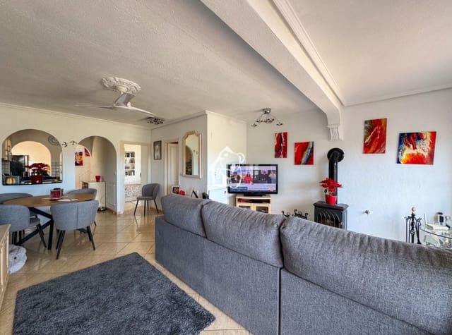 3 Zimmer Haus zu verkaufen in San Miguel de Salinas mit Pool - 250.000 € (Ref: 9570328)