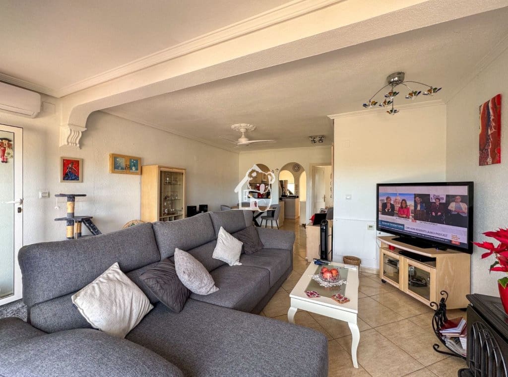 3 slaapkamer Huis te koop in San Miguel de Salinas met zwembad - € 250.000 (Ref: 9570328)