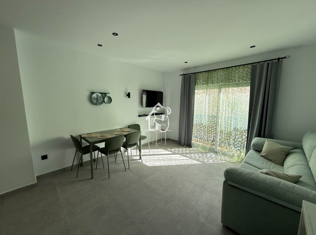 1 bedroom Studio for rent in Torrevieja - € 650 (Ref: 9570331)