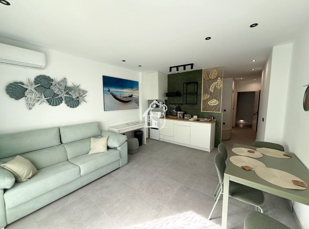 1 bedroom Studio for rent in Torrevieja - € 650 (Ref: 9570331)