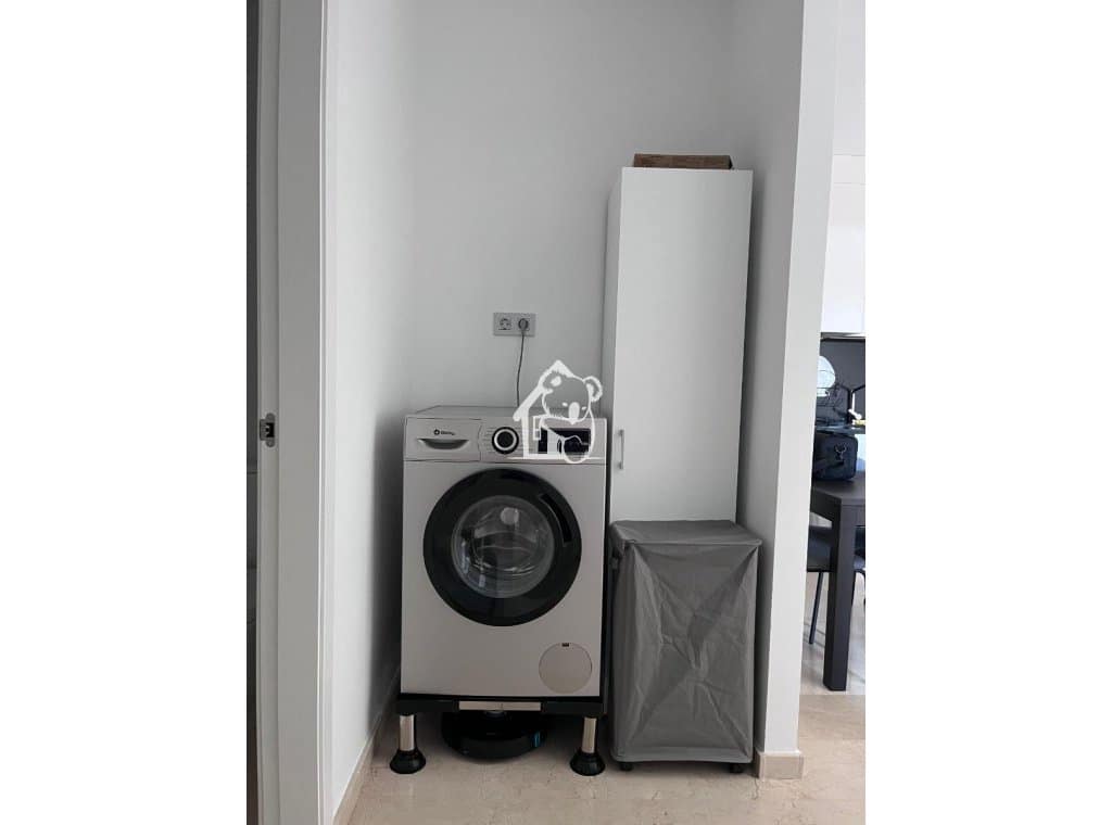 2 soveværelse Lejlighed til leje i Villamartin med swimmingpool garage - € 1.200 (Ref: 9570333)