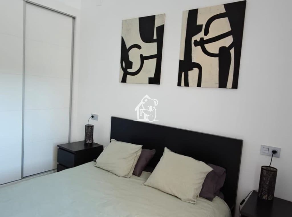 2 soveværelse Lejlighed til leje i Villamartin med swimmingpool garage - € 1.200 (Ref: 9570333)