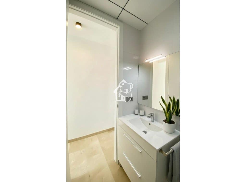 2 soveværelse Lejlighed til leje i Villamartin med swimmingpool garage - € 1.200 (Ref: 9570333)