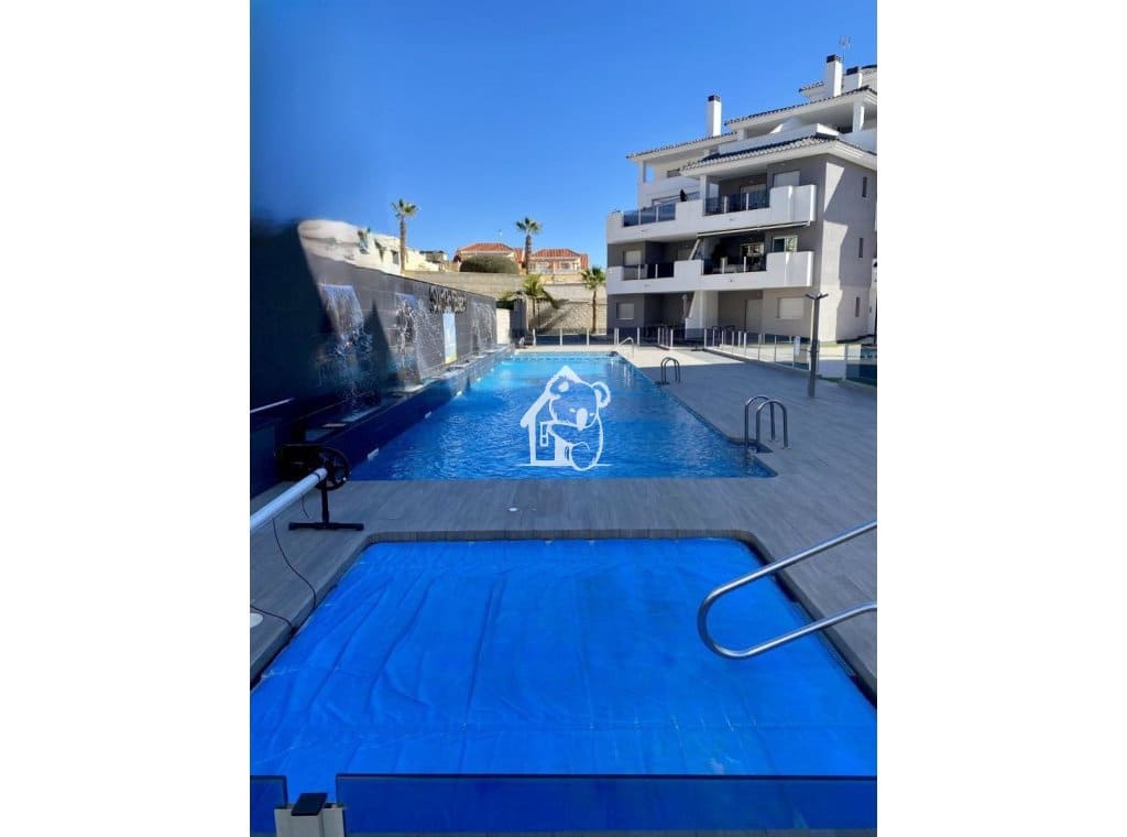 2 soveværelse Lejlighed til leje i Villamartin med swimmingpool garage - € 1.200 (Ref: 9570333)