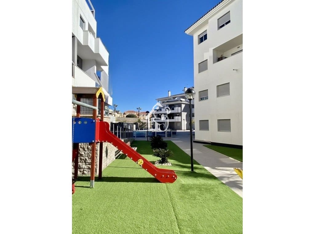 2 soveværelse Lejlighed til leje i Villamartin med swimmingpool garage - € 1.200 (Ref: 9570333)