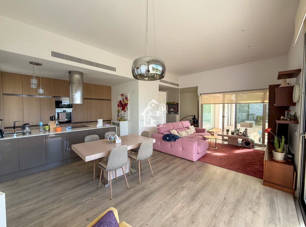 4 slaapkamer Villa te huur in Orihuela Costa met zwembad garage - € 5.500 (Ref: 9573674)