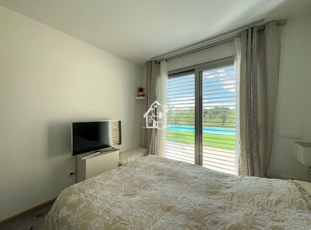 4 slaapkamer Villa te huur in Orihuela Costa met zwembad garage - € 5.500 (Ref: 9573674)