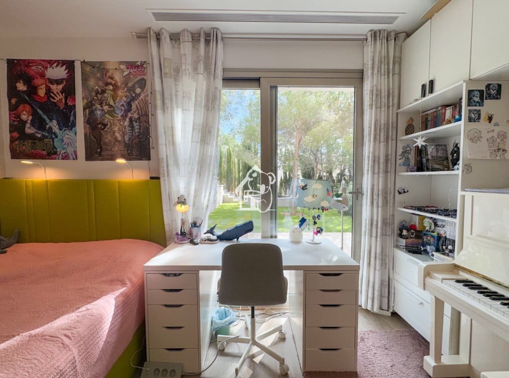 4 slaapkamer Villa te huur in Orihuela Costa met zwembad garage - € 5.500 (Ref: 9573674)