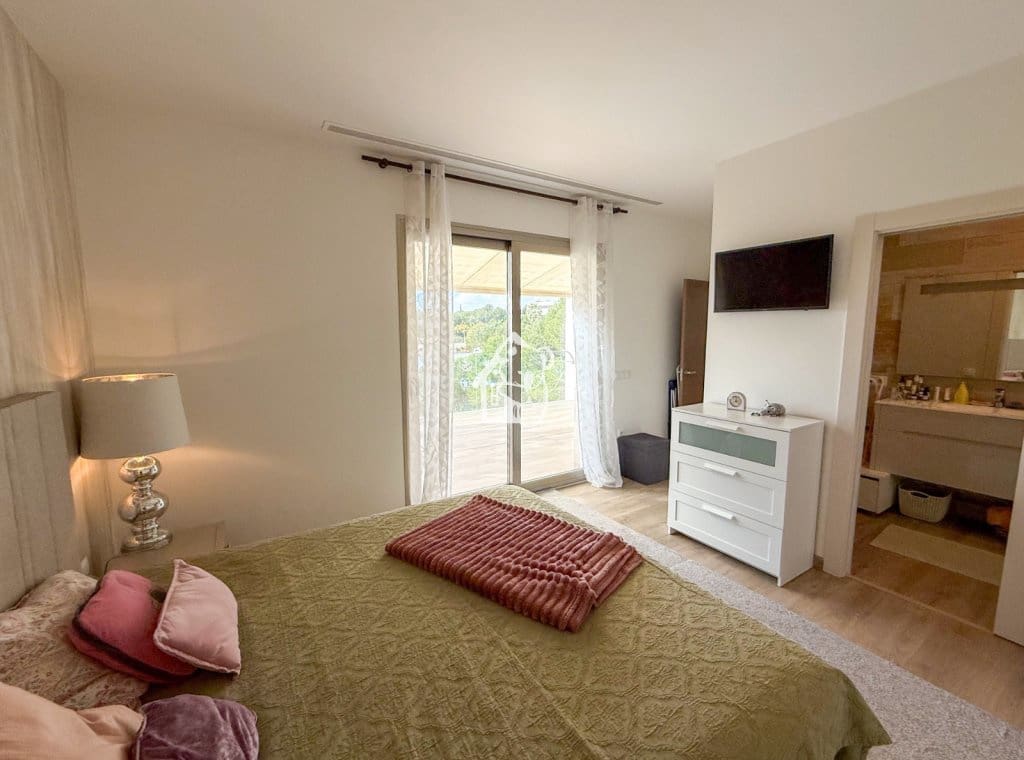 4 slaapkamer Villa te huur in Orihuela Costa met zwembad garage - € 5.500 (Ref: 9573674)