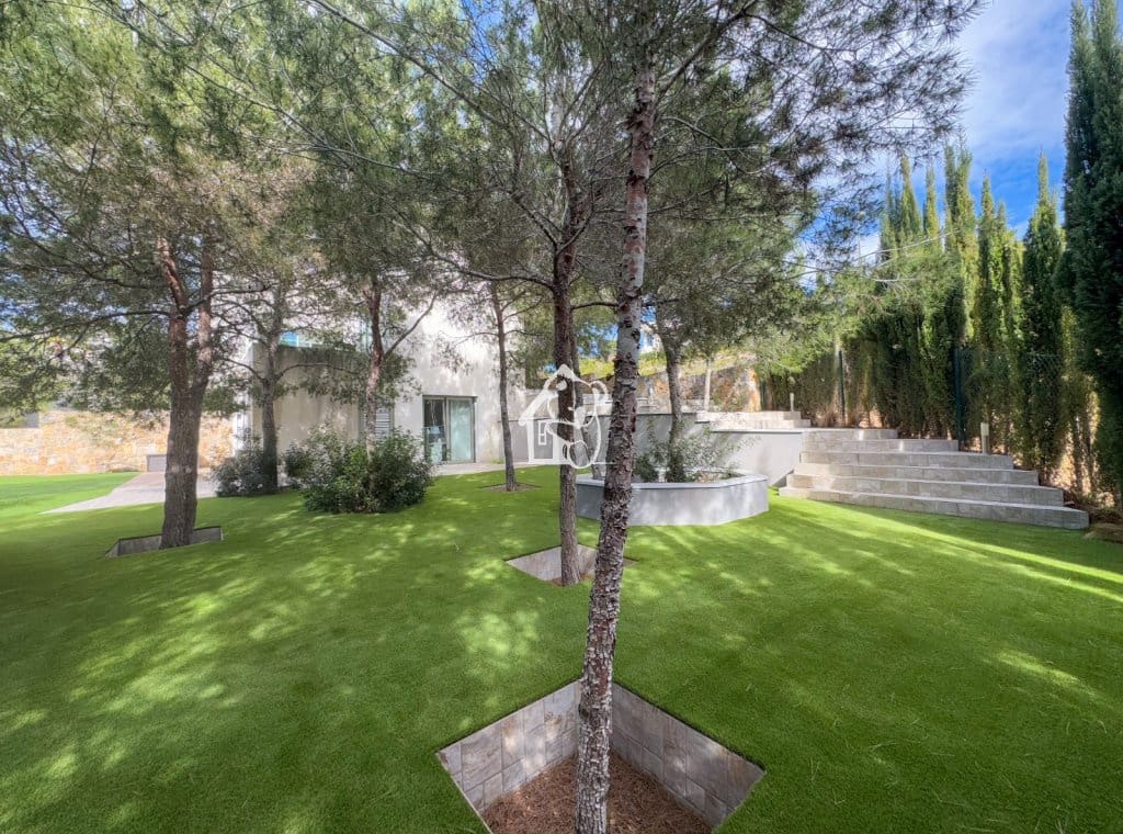 4 slaapkamer Villa te huur in Orihuela Costa met zwembad garage - € 5.500 (Ref: 9573674)