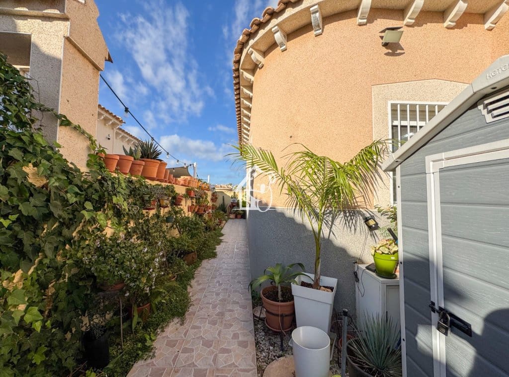 3 bedroom Townhouse for rent in Ciudad Quesada - € 1,200 (Ref: 9585237)