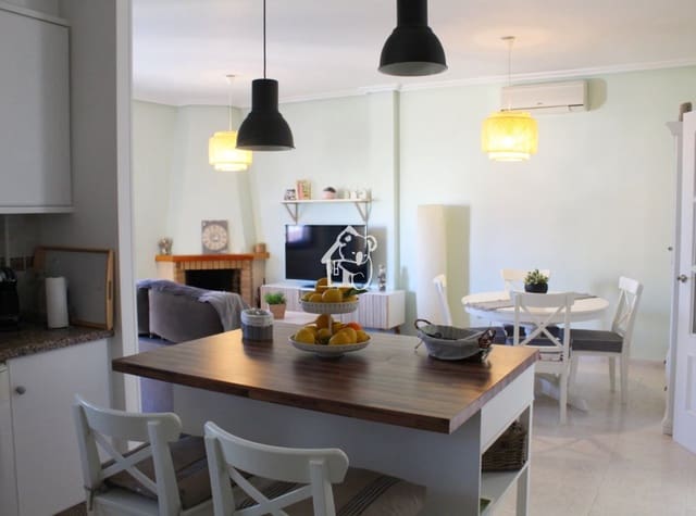 3 bedroom Villa for rent in Bigastro - € 1,500 (Ref: 9585238)