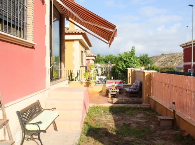 3 bedroom Villa for rent in Bigastro - € 1,500 (Ref: 9585238)