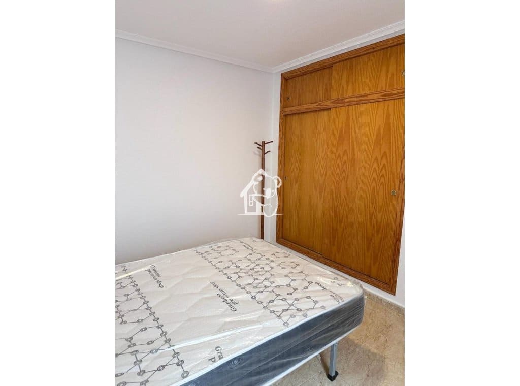 2 makuuhuone Huoneisto vuokrattavana paikassa Orihuela mukana uima-altaan - 550 € (Ref: 9585239)