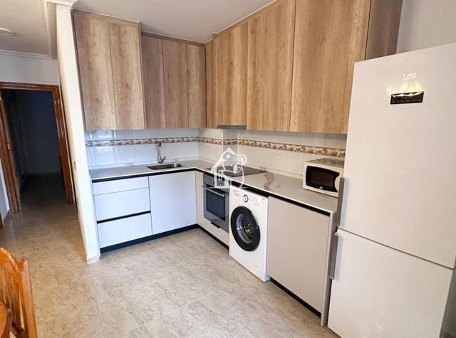 2 slaapkamer Appartement te huur in San Bartolomé, Orihuela met zwembad - € 550 (Ref: 9585239)