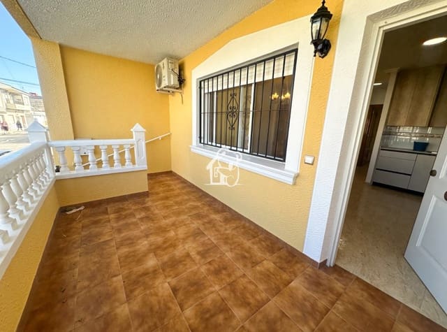 2 bedroom Apartment for rent in San Bartolomé, Orihuela with pool - € 550 (Ref: 9585239)