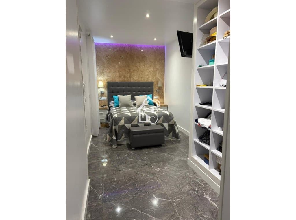 3 soverom Leilighet til leie i Alicante by - € 1 500 (Ref: 9590498)