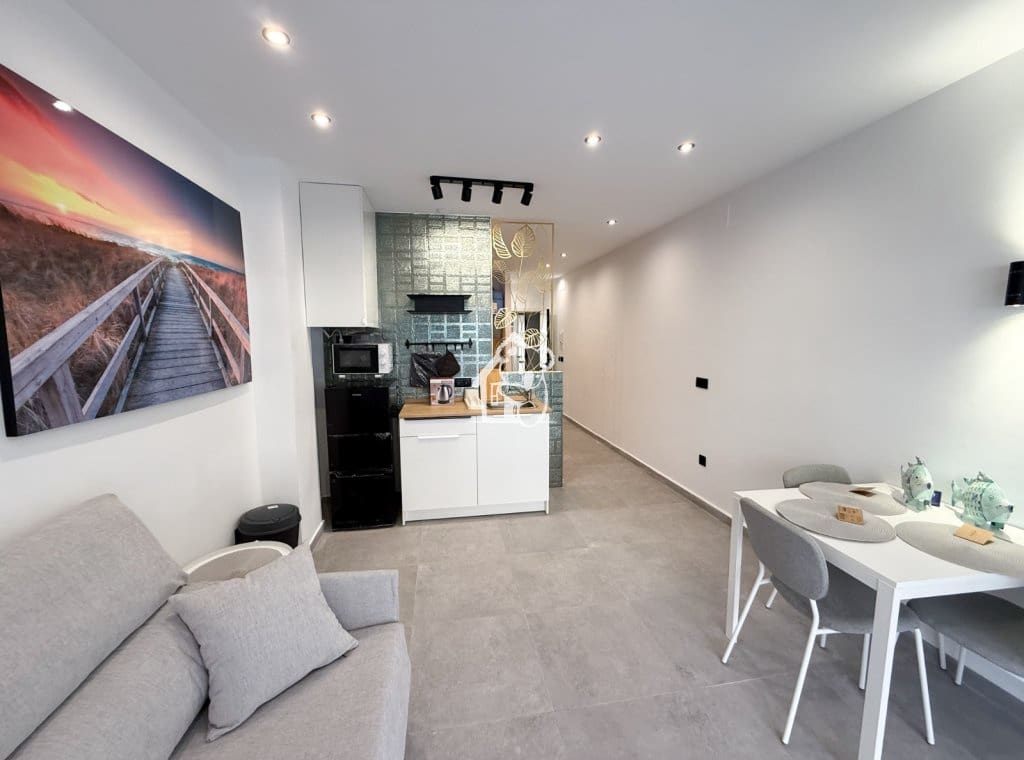 1 slaapkamer Studio te huur in Torrevieja - € 650 (Ref: 9590499)