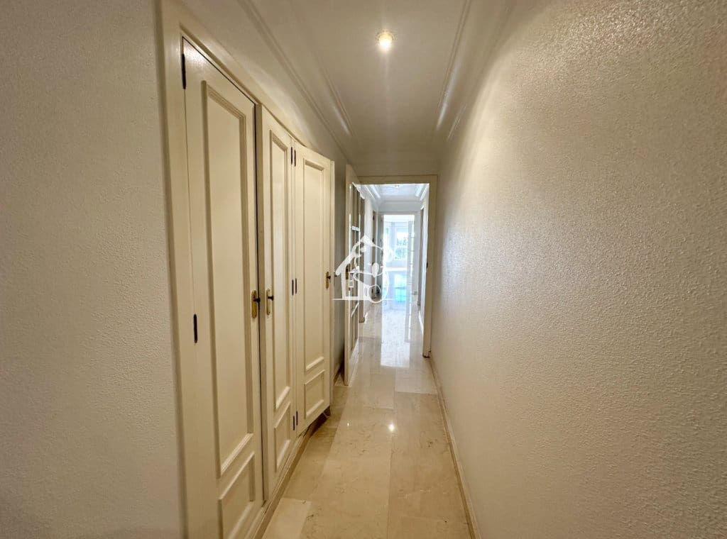 3 bedroom Beach Apartment for rent in Torrevieja - € 1,400 (Ref: 9594449)