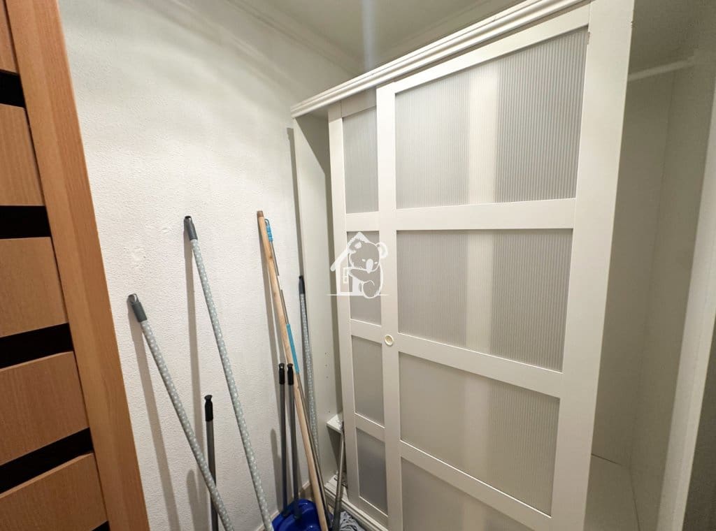 3 bedroom Beach Apartment for rent in Torrevieja - € 1,400 (Ref: 9594449)