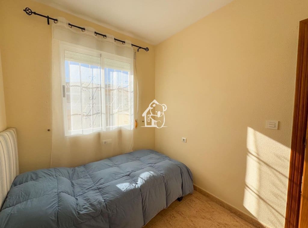 2 soverom Leilighet til leie i Orihuela Costa med svømmebasseng - € 800 (Ref: 9594450)