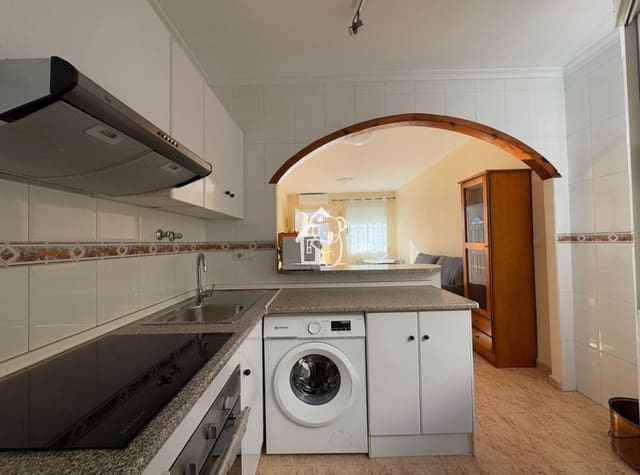 2 soverom Leilighet til leie i Playa Flamenca, Orihuela med svømmebasseng - € 800 (Ref: 9594450)