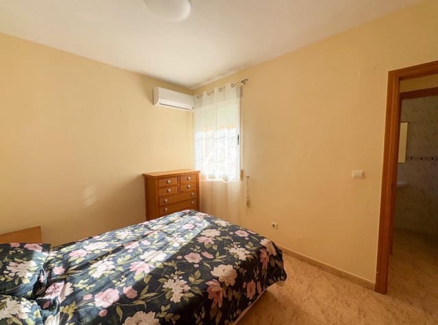 2 soverom Leilighet til leie i Playa Flamenca, Orihuela med svømmebasseng - € 800 (Ref: 9594450)