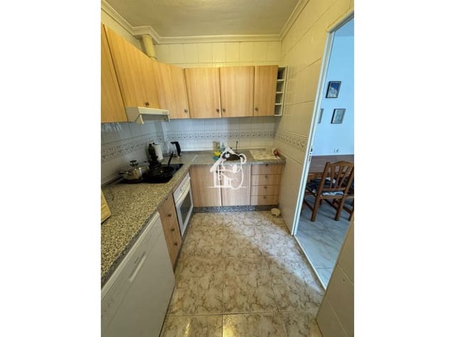 5 bedroom Villa for rent in El Chaparral - La Siesta - La Torreta, Torrevieja - € 1,200 (Ref: 9594452)