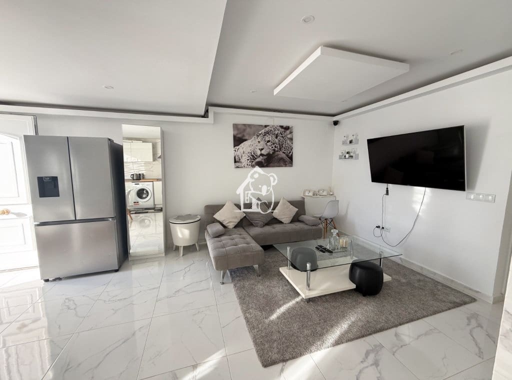 2 chambre Maison de Ville à vendre à Torrevieja avec piscine - 196 000 € (Ref: 9594453)