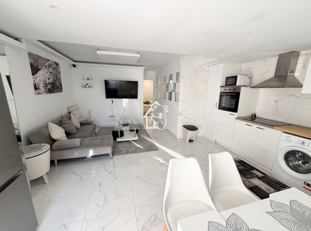 2 chambre Maison de Ville à vendre à Torrevieja avec piscine - 196 000 € (Ref: 9594453)