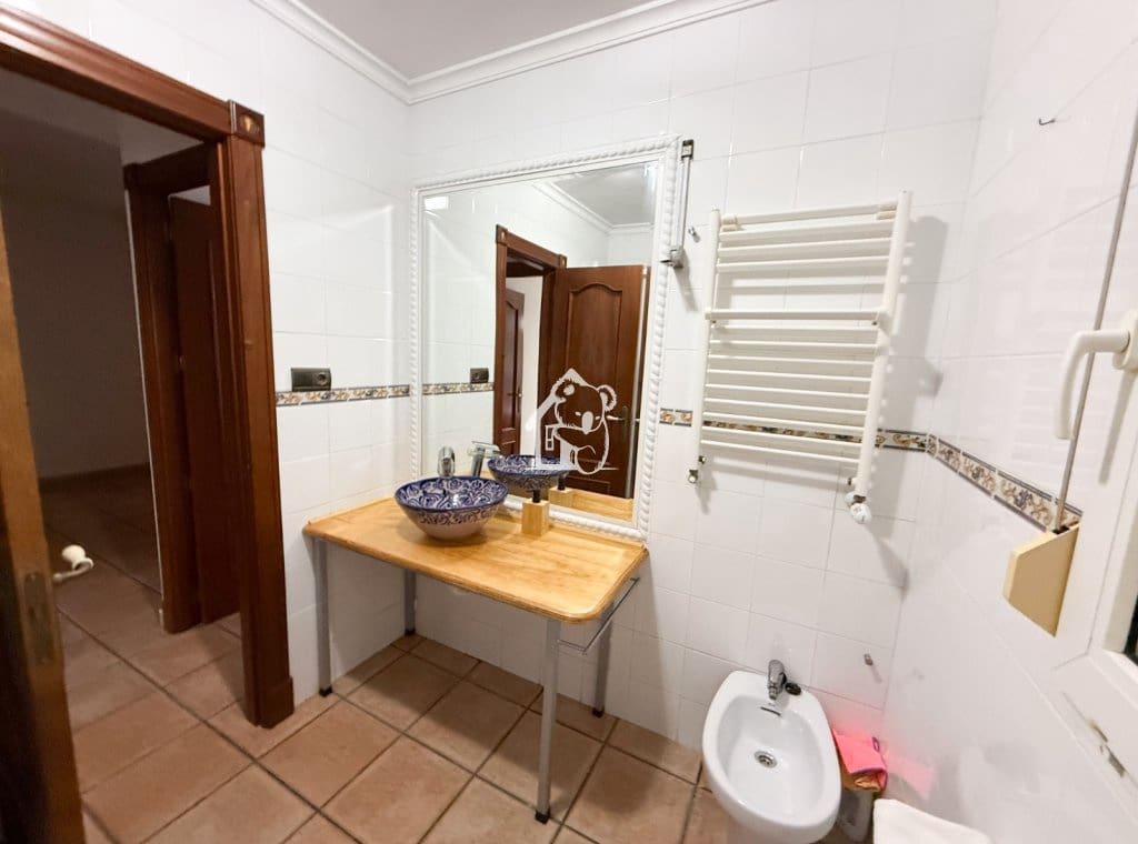 5 sypialnia Willa na sprzedaż w Torrevieja z basenem garażem - 745 000 € (Ref: 9594454)