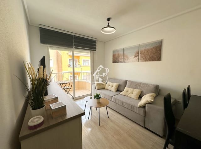 Apartamento de 2 habitaciones en San Miguel de Salinas en alquiler - 650 € (Ref: 9598475)