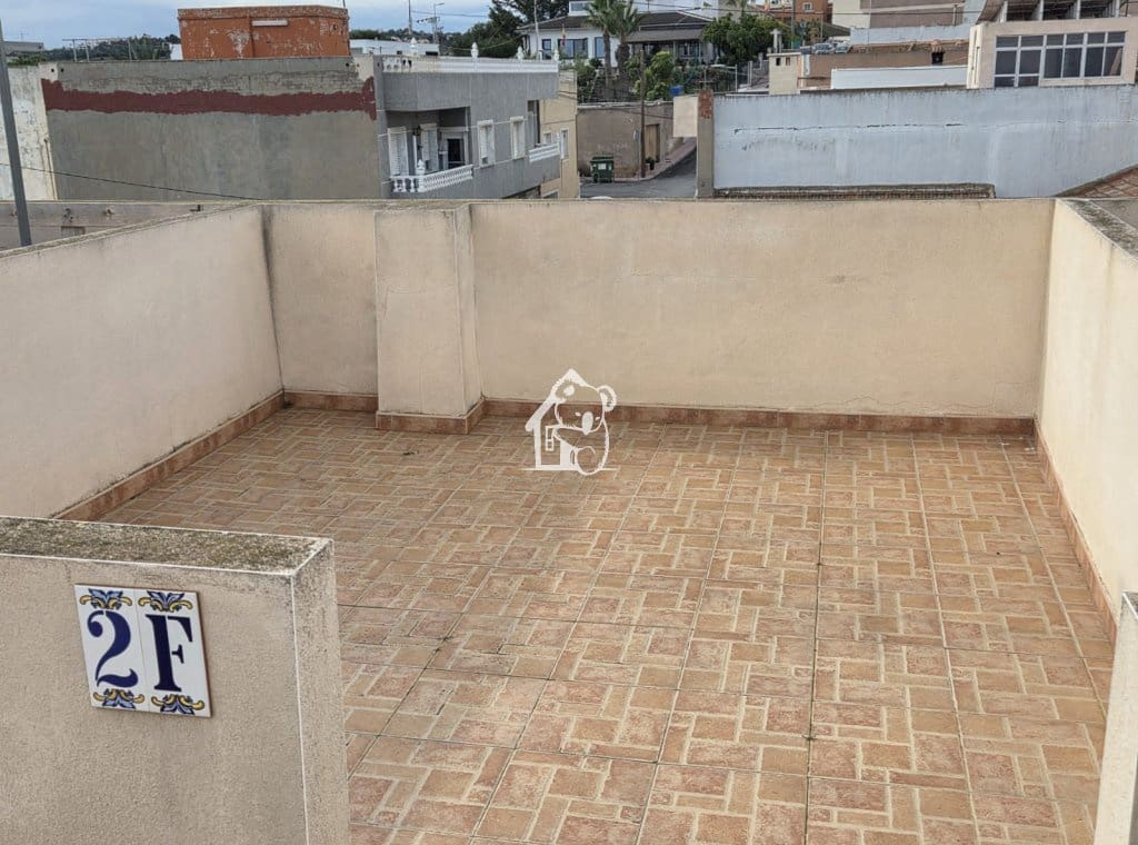 Apartamento de 2 habitaciones en San Miguel de Salinas en alquiler - 650 € (Ref: 9598475)